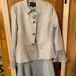 Suit dress with bell sleeves and A-line skirt